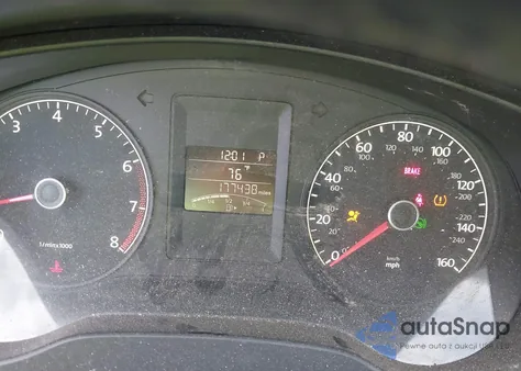 2011 Volkswagen Jetta 2.5L Se z USA, uszkodzony, nr VIN 3VWDZ7AJ2BM319355